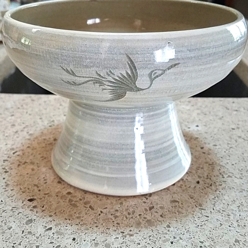 Small Taupe and Grey Pottery Bowl
